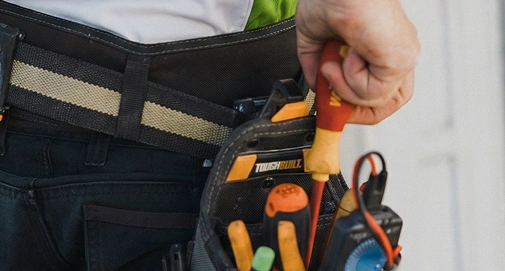Licensed electrician installing power points and lighting in Gosford